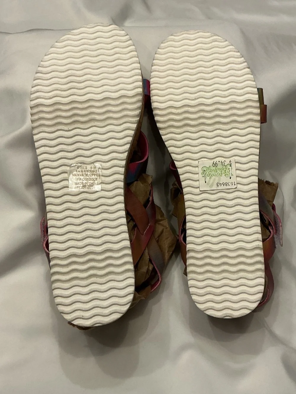 MIA’S KIDS Rainbow Sandals  Girls (size:6)